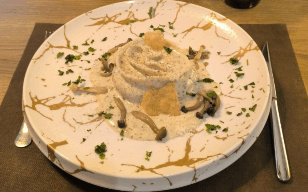 Reginella porcini y trufa: una joya de la cocina artesanal en Re Lazzarone